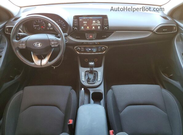 KMHH35LE2JU024112 2018 HYUNDAI ELANTRA Silver Widok deski rozdzielczej