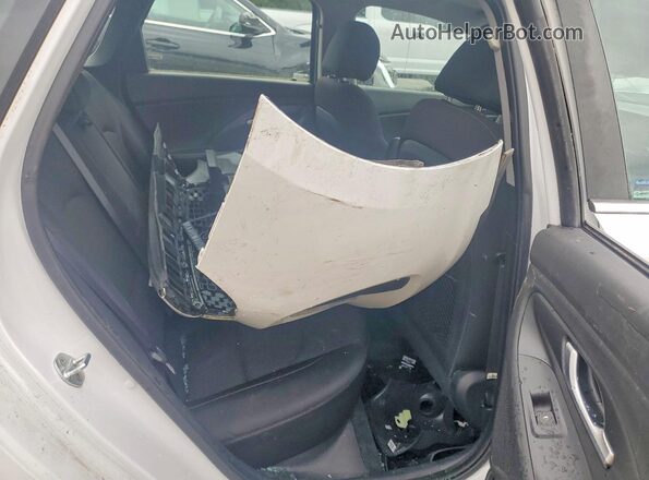 KMHH35LE3JU028976 2018 HYUNDAI ELANTRA Белый 