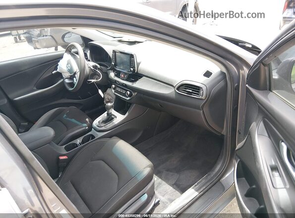 KMHH35LE5KU110662 2019 HYUNDAI ELANTRA GT Gray Vista interior delantera