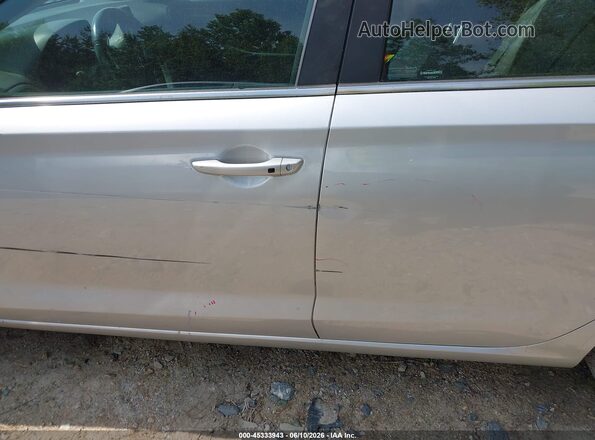 KMHH35LE7JU076271 2018 HYUNDAI ELANTRA GT Silver 