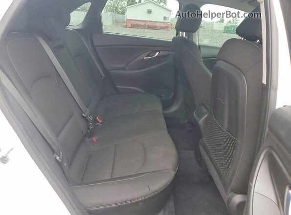 KMHH35LE7KU089216 2019 HYUNDAI ELANTRA White Rear seats view