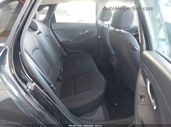 KMHH35LE8JU013275 2018 HYUNDAI ELANTRA GT Black Widok naklejki z numerem VIN