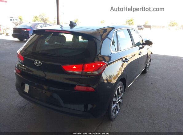 KMHH35LE8JU013275 2018 HYUNDAI ELANTRA GT Black Tył prawy