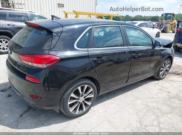 KMHH35LE9JU018565 2018 HYUNDAI ELANTRA GT Black Tył prawy