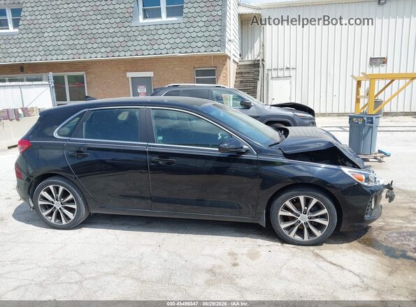 KMHH35LE9JU018565 2018 HYUNDAI ELANTRA GT Black Widok wnętrza z tyłu