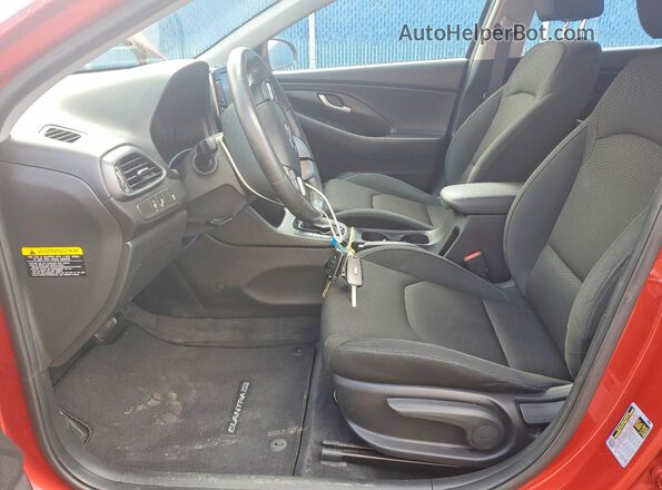 KMHH35LE9LU146677 2020 HYUNDAI ELANTRA Red Widok wnętrza z przodu