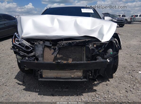 KMHH55LC9JU039411 2018 HYUNDAI ELANTRA GT Серебряный Вид спереди