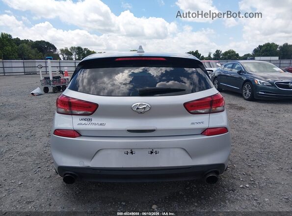 KMHH55LC9JU039411 2018 HYUNDAI ELANTRA GT Серебряный 