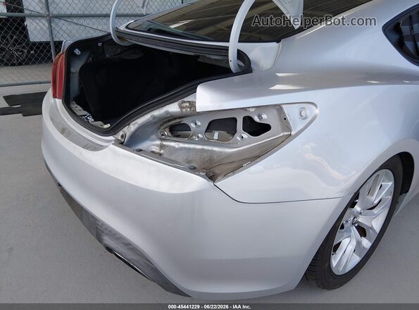 KMHHT6KJ4GU135533 2016 HYUNDAI GENESIS Silver Դիմացի տեսք