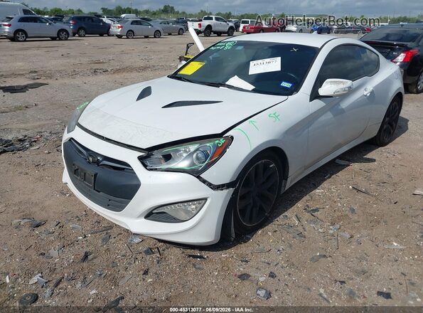 KMHHT6KJXGU131406 2016 HYUNDAI GENESIS Белый Вид спереди