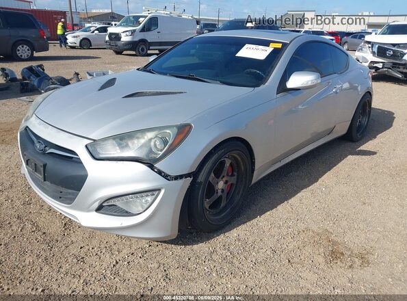 KMHHU6KJ2GU135107 2016 HYUNDAI GENESIS Silver Առջևի ձախ երեք քառորդ տեսարան