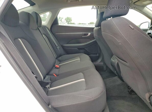 KMHL24JA0SA498845 2025 HYUNDAI SONATA White Vista de los asientos traseros