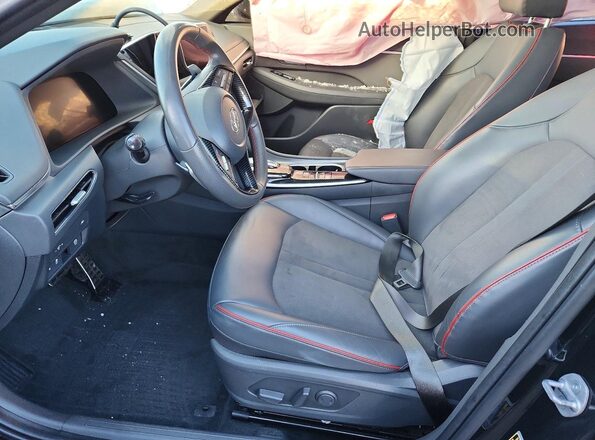 KMHL44J2XPA291793 2023 HYUNDAI SONATA Black Widok wnętrza z przodu