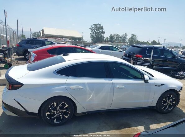 KMHL64JA8RA425883 2024 HYUNDAI SONATA White უკანა სალონის ხედი