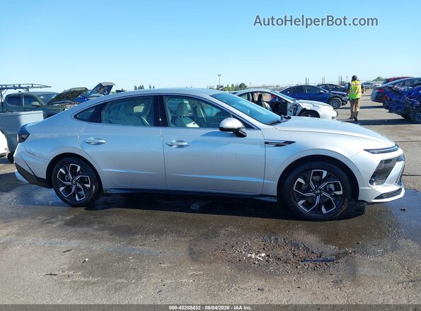 KMHL64JAXSA480048 2025 HYUNDAI SONATA Серебряный Вид задней части салона