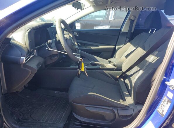 KMHLL4AG7PU499501 2023 HYUNDAI ELANTRA Blue Вид салону спереду