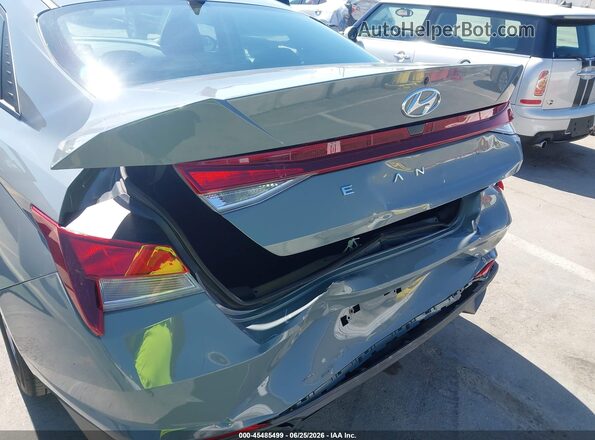 KMHLL4AGXNU314970 2022 HYUNDAI ELANTRA Silver Դիմացի տեսք