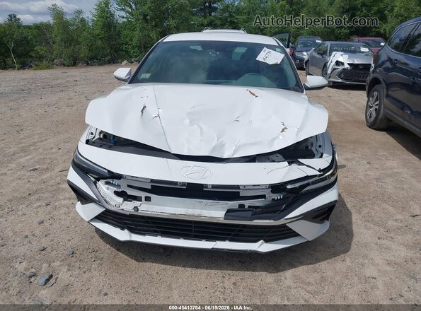 KMHLL4DG0RU741740 2024 HYUNDAI ELANTRA Белый Вид задней части салона