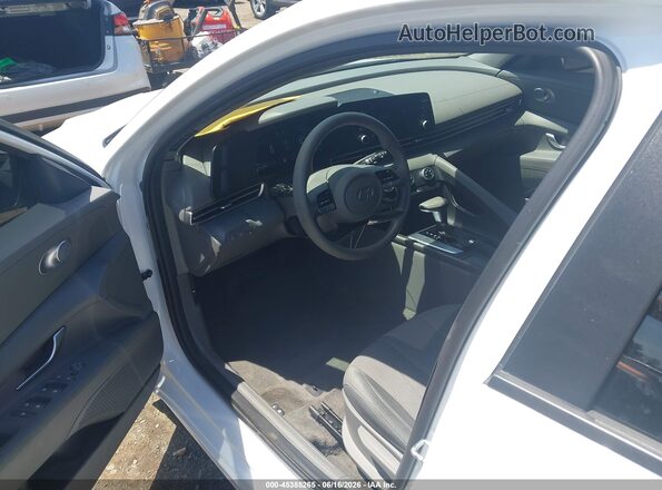 KMHLL4DG0RU795295 2024 HYUNDAI ELANTRA Белый 