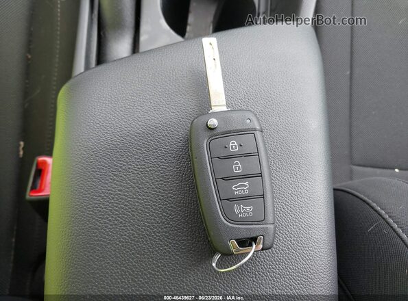 KMHLL4DG0SU080314 2025 HYUNDAI ELANTRA Blue წინა პანელის ხედი