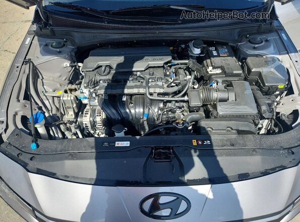 KMHLL4DG0TU099589 2026 HYUNDAI ELANTRA Silver Rear interior view