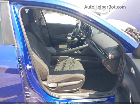 KMHLL4DG2SU041854 2025 HYUNDAI ELANTRA Blue Սալոնի դիմացի տեսք
