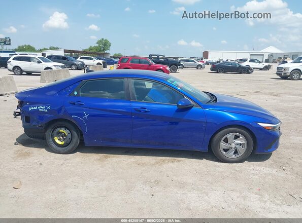 KMHLL4DG2SU041854 2025 HYUNDAI ELANTRA Blue Սալոնի 360 աստիճան տեսք