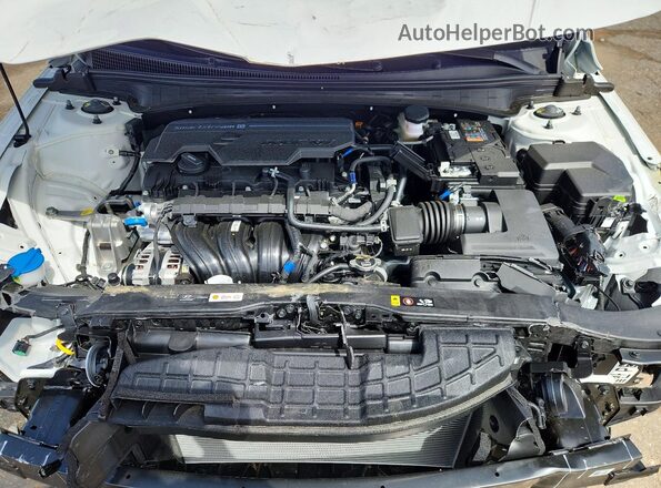 KMHLL4DG3SU088522 2025 HYUNDAI ELANTRA White Вид задньої частини салону