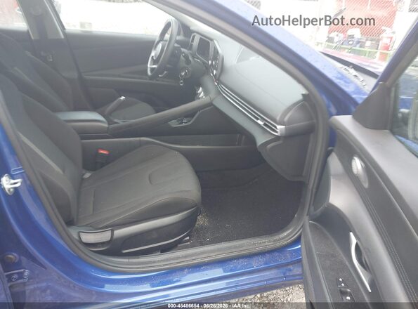 KMHLL4DG3SU882257 2025 HYUNDAI ELANTRA Blue Սալոնի դիմացի տեսք