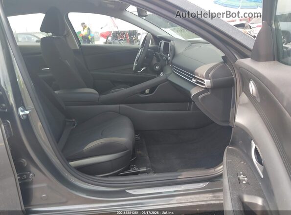 KMHLL4DG5TU130447 2026 HYUNDAI ELANTRA Gray Vista interior delantera