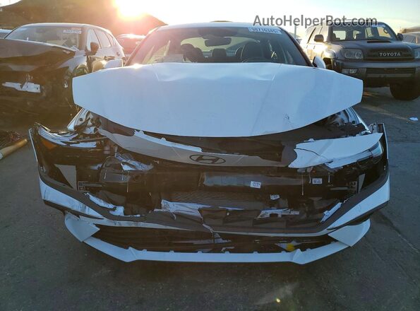 KMHLL4DG6SU054574 2025 HYUNDAI ELANTRA White Vista frontal