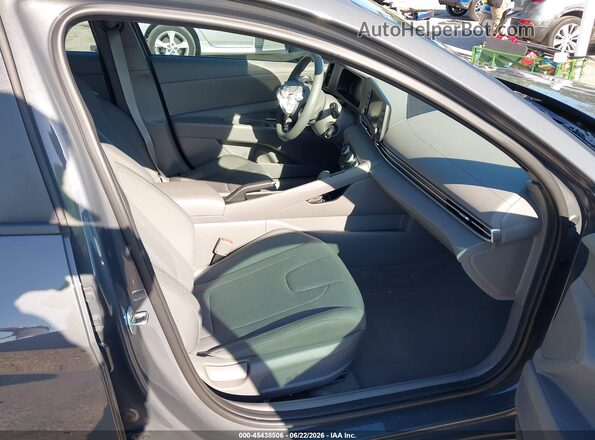 KMHLL4DG7SU882164 2025 HYUNDAI ELANTRA Gray Widok wnętrza z przodu