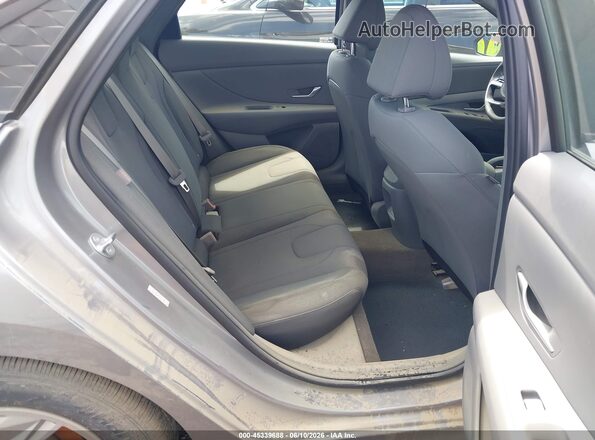 KMHLL4DG9RU851752 2024 HYUNDAI ELANTRA Silver VIN կոդի պիտակի տեսք