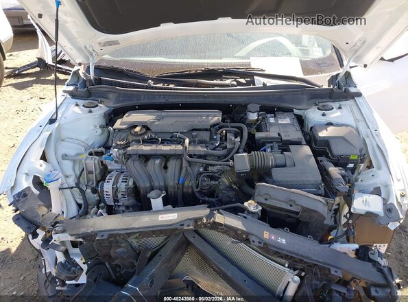 KMHLL4DG9SU007538 2025 HYUNDAI ELANTRA White Вид ззаду