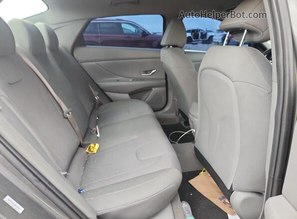 KMHLL4DGXTU116124 2026 HYUNDAI ELANTRA Gray Widok tylnych siedzeń