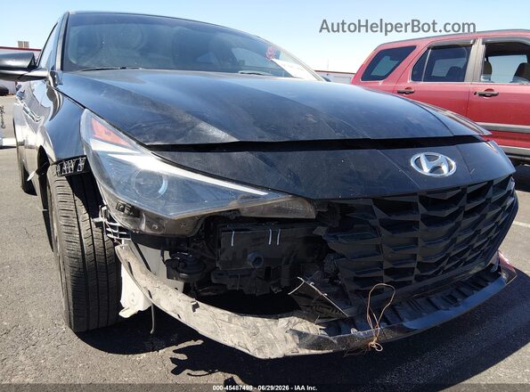 KMHLM4AG0PU390701 2023 HYUNDAI ELANTRA Black წინა ხედი
