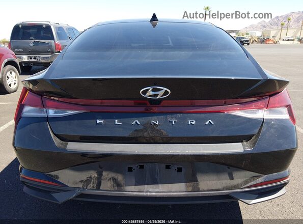 KMHLM4AG0PU390701 2023 HYUNDAI ELANTRA Black 
