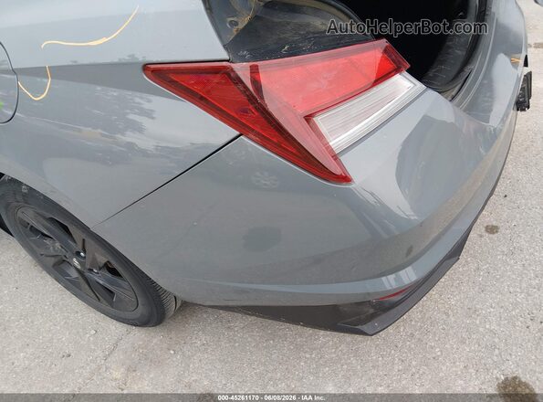 KMHLM4AG2NU246712 2022 HYUNDAI ELANTRA Gray 