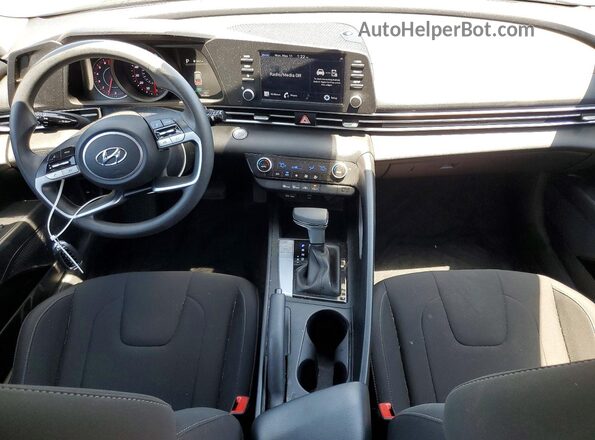 KMHLM4AG4PU415664 2023 HYUNDAI ELANTRA Black Dashboard view