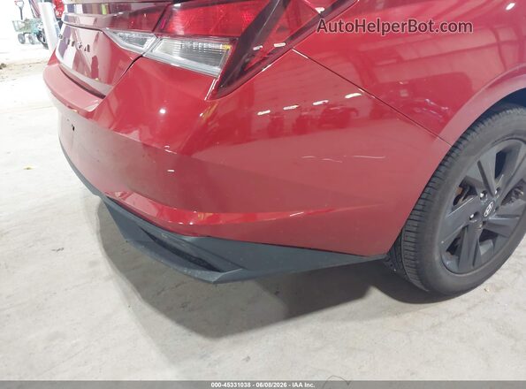 KMHLM4AGXNU307580 2022 HYUNDAI ELANTRA Red 