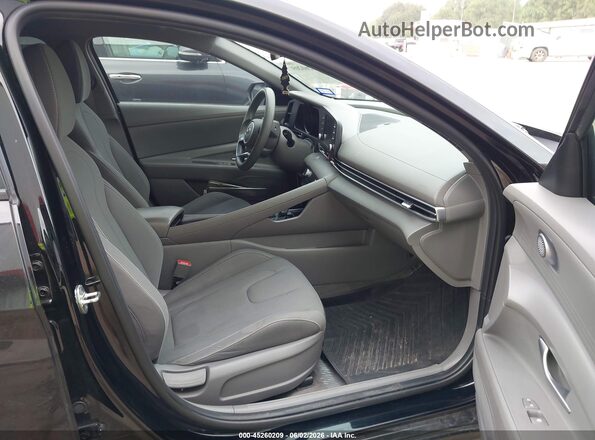 KMHLM4AJ2NU032069 2022 HYUNDAI ELANTRA HYBRID Black Widok wnętrza z przodu