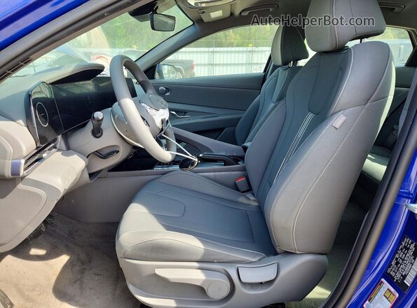 KMHLM4DG0RU707052 2024 HYUNDAI ELANTRA Blue Vista interior delantera