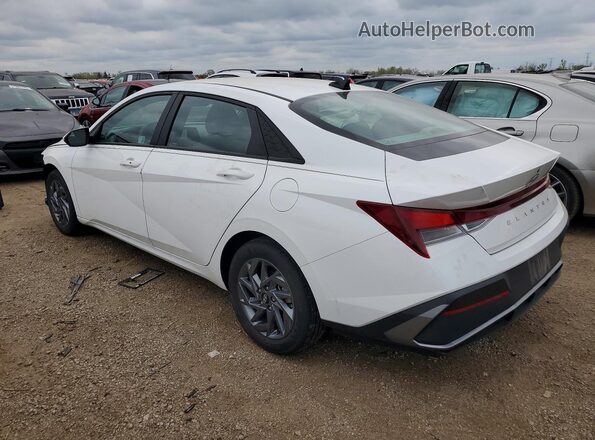KMHLM4DG2RU745351 2024 HYUNDAI ELANTRA White Trasero izquierdo