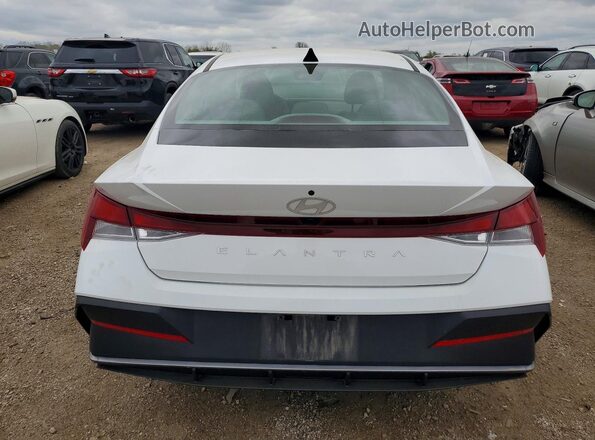 KMHLM4DG2RU745351 2024 HYUNDAI ELANTRA White Vista trasera