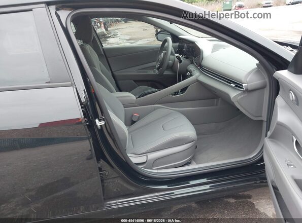 KMHLM4DG2RU755328 2024 HYUNDAI ELANTRA Black Widok wnętrza z przodu