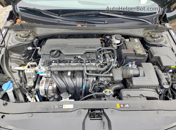 KMHLM4DG2SU040801 2025 HYUNDAI ELANTRA Black Вид задньої частини салону