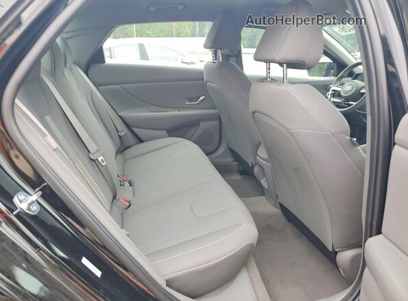 KMHLM4DG2SU040801 2025 HYUNDAI ELANTRA Black Вид задніх сидінь