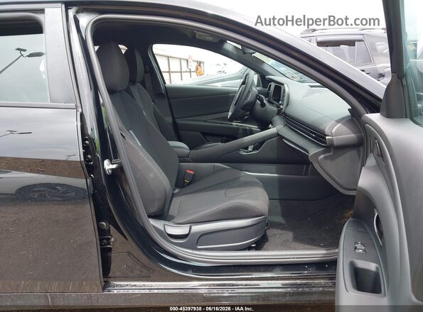 KMHLM4DG4TU230049 2026 HYUNDAI ELANTRA Black 