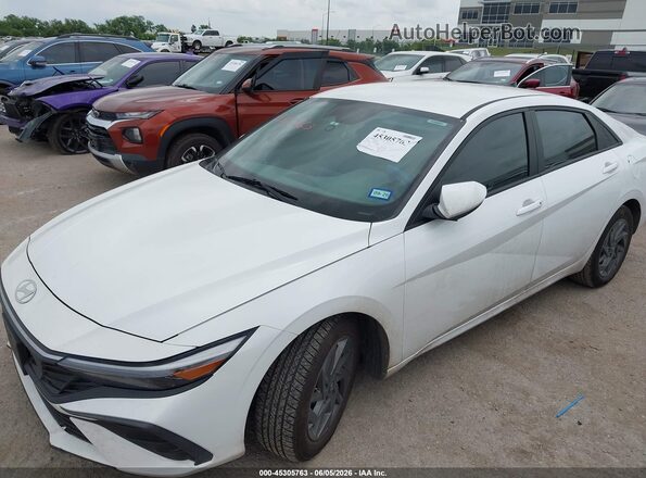 KMHLM4DG6RU753176 2024 HYUNDAI ELANTRA White წინა ხედი
