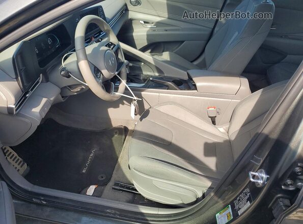 KMHLM4DG6SU975237 2025 HYUNDAI ELANTRA Коричневый Вид салона спереди